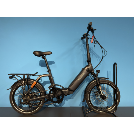 Rower elektryczny czarny ecobike rhino, zdjęcie z profilu