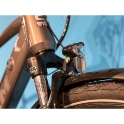 rower elektryczny Storm ediamond 4.0 męski lampka przednia LED